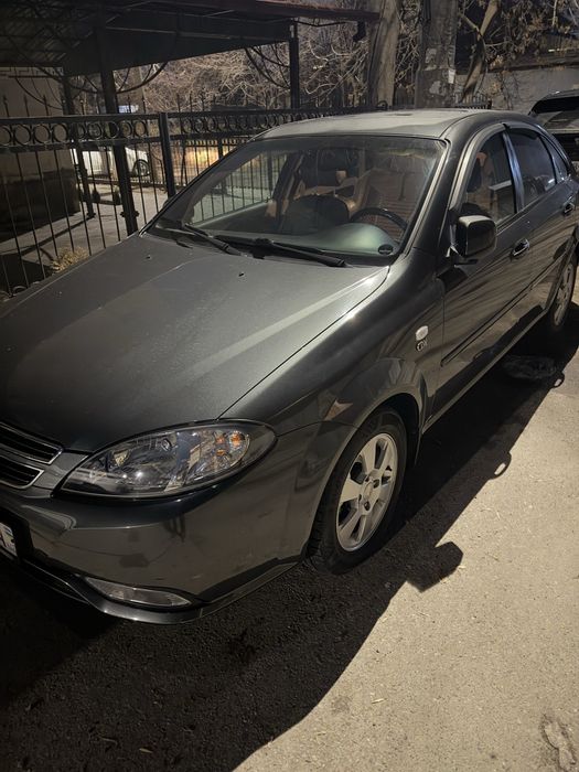 Автомобиль Жентра сотилади