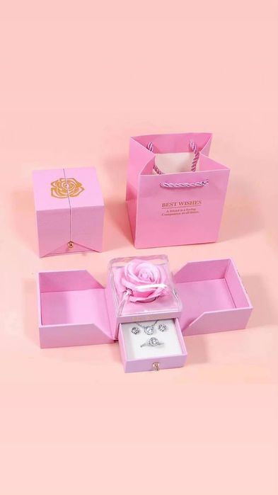 Двойная открытая подарочная коробка