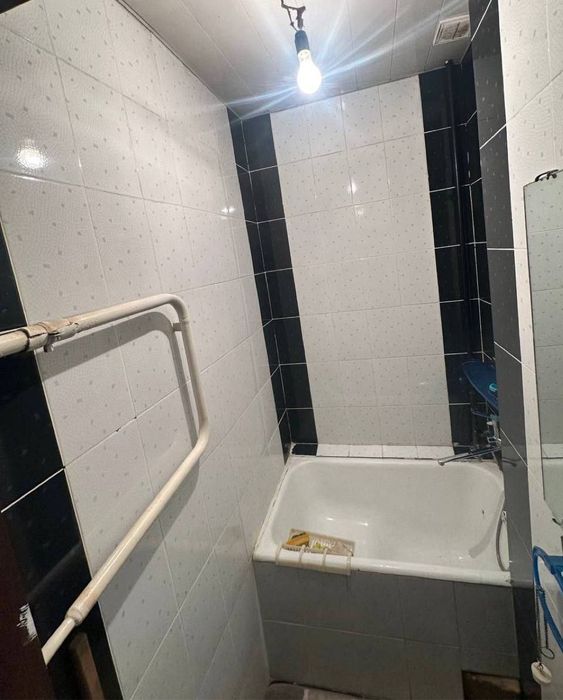 Продажа 3/3/4 на Юнусабад-15, метро супер локация