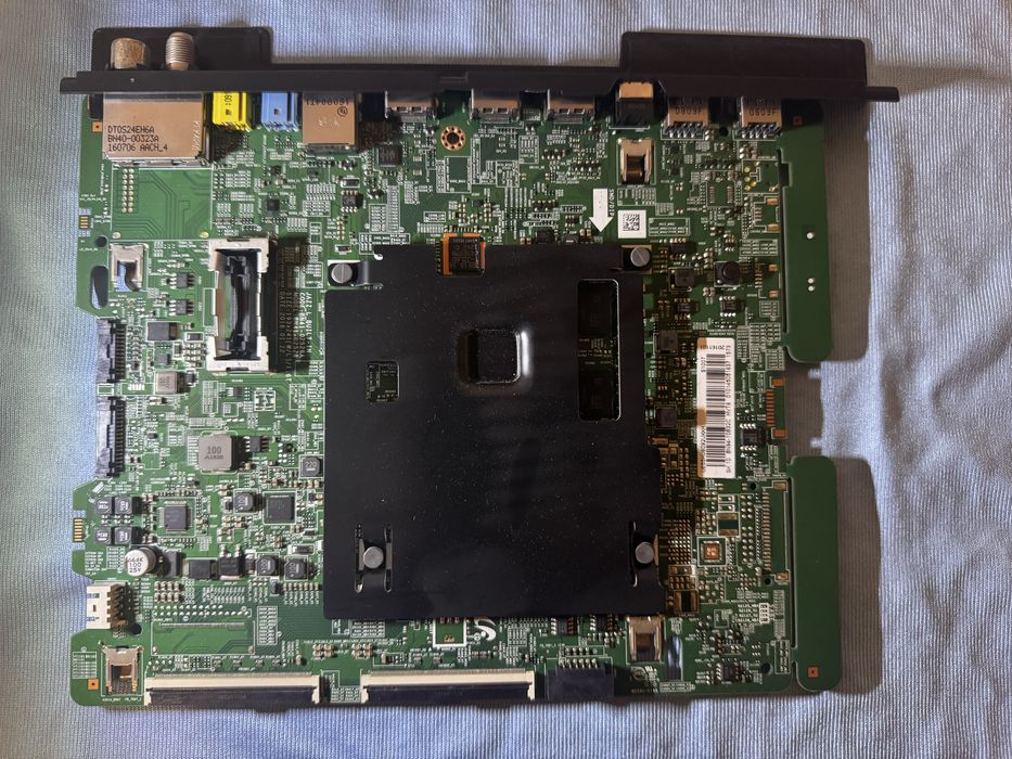 Componente Televizor LED Smart Samsung 55KU6092, 4K