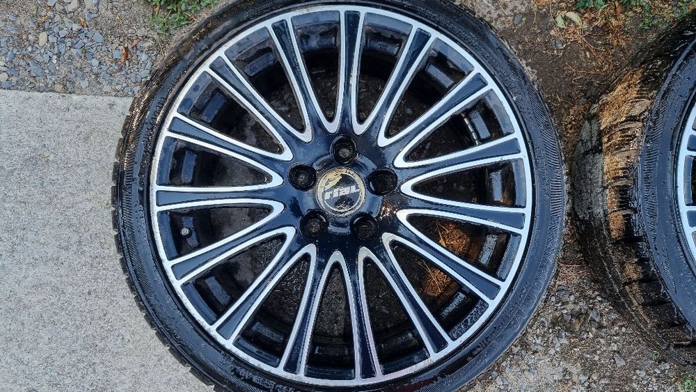 Продавам втора употреба гуми и джанти на ниски цени!