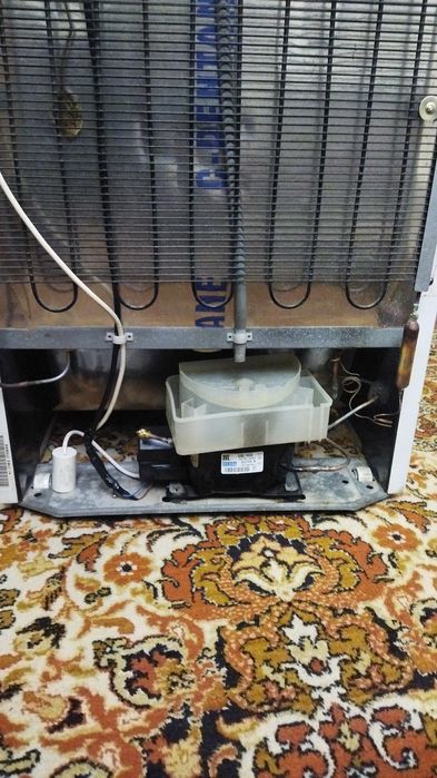 Продам, холодильник Атлант, двухкамерный.