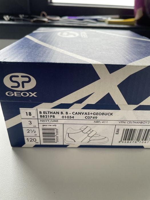 Papuci copii Geox marime 18, Noi
