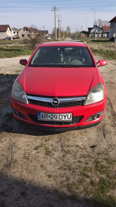 Vând Opel Astra GTC automat motor defect!!!
