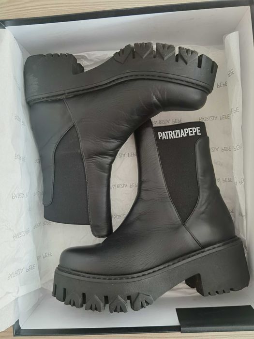 Боти Patrizia Pepe