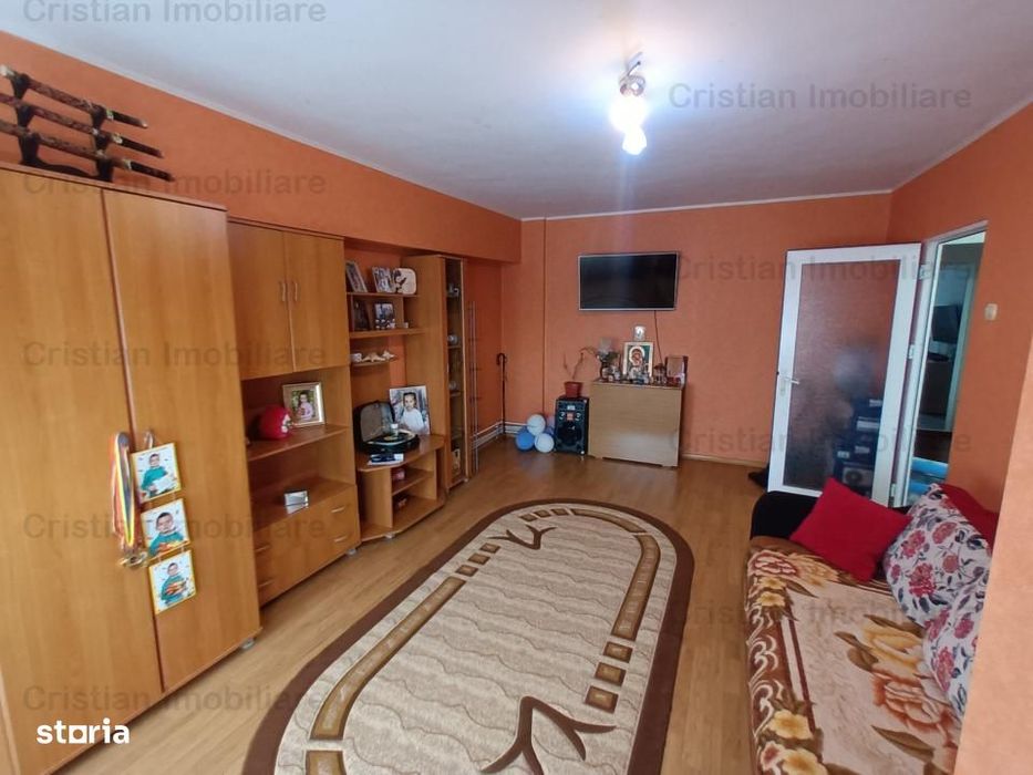 3 cam 68mp DECOMANDAT MOBILAT etaj intermediar Viziru 3