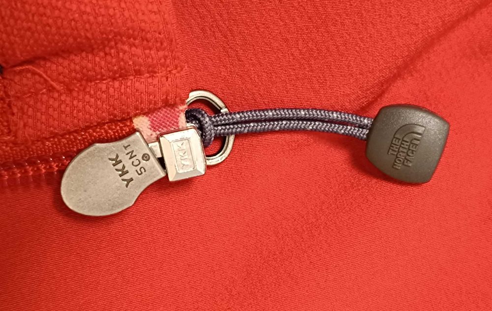 The North Face®- Apex-Много Запазено