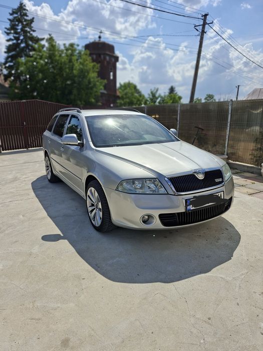 Vând Skoda octavia 2