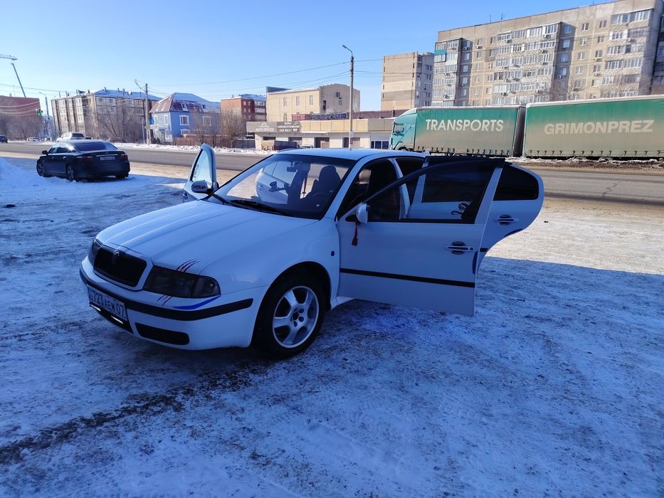 Легковой автомобиль