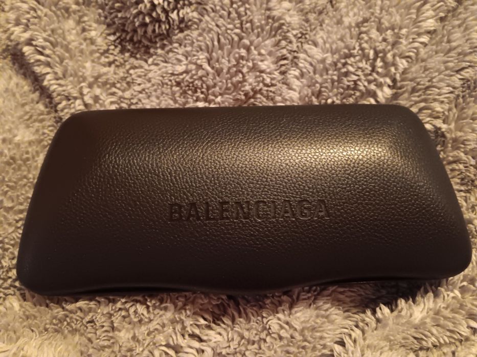 НОВИ - Слънчеви очила Balenciaga