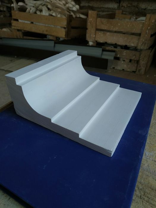 Лепнина из гипса
Классический стиль 
Лояльные цены
Быстрая обработка З