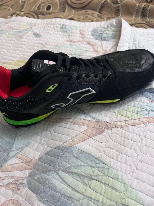 Бутсы для футбола летние