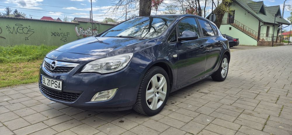Opel Astra J 1.7 CDTI – 125 CP | 2012 | 270.000 km