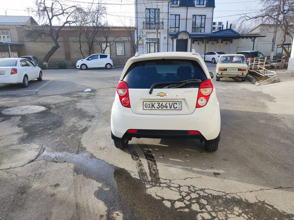 Арендага спарк 2022 й автомат