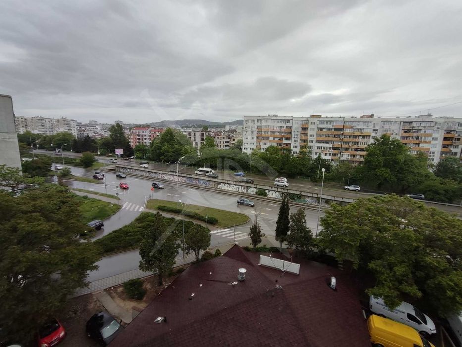 Продава се Тристаен апартамент в Варна, ХЕИ - 110 кв.м за 1591 €/кв.м - Снимка #9