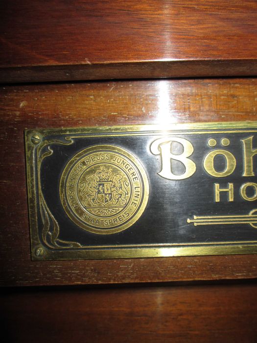 Пианино 1900 года