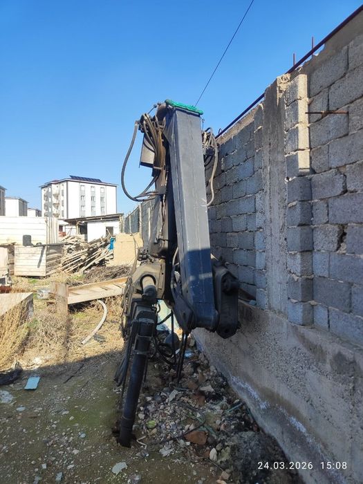 Манипулятор сотилади хиаб 100.. Холати яхши