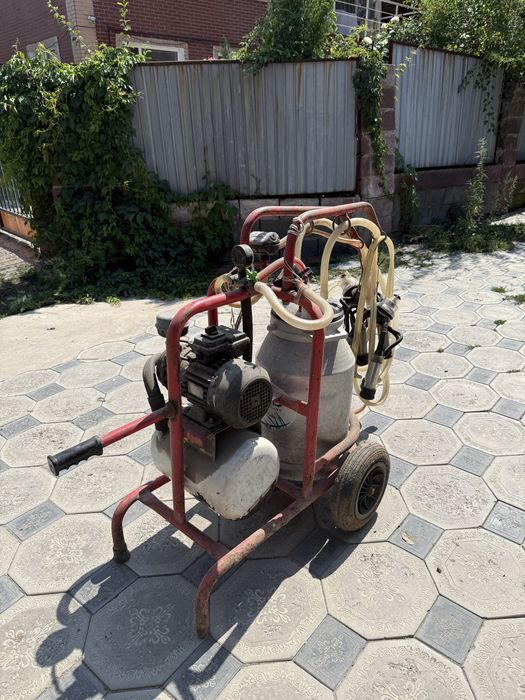 Продам Доильный аппарат