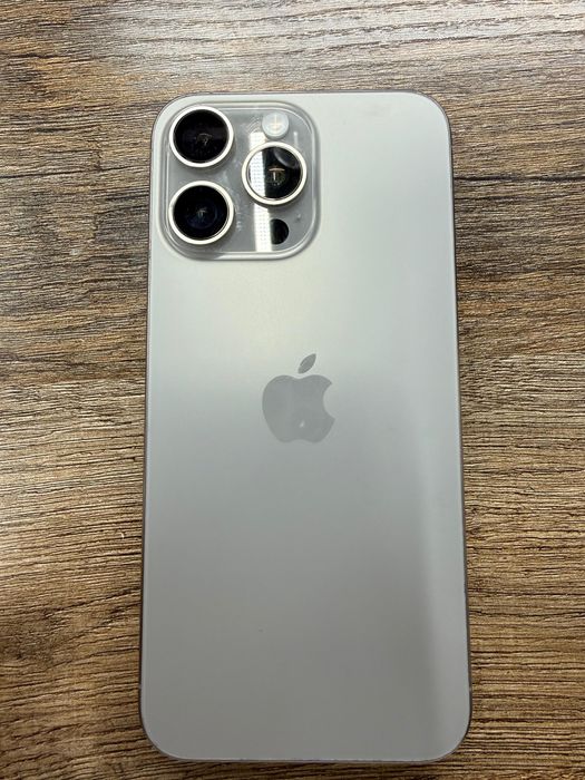 Продается iPhone 15 Pro Max 512GB