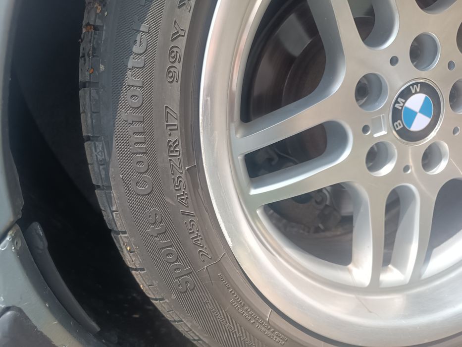 245,45,zr17 225,50,17