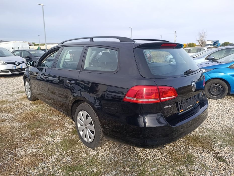 VOLKSWAGEN Passat 2011 — imagine 3