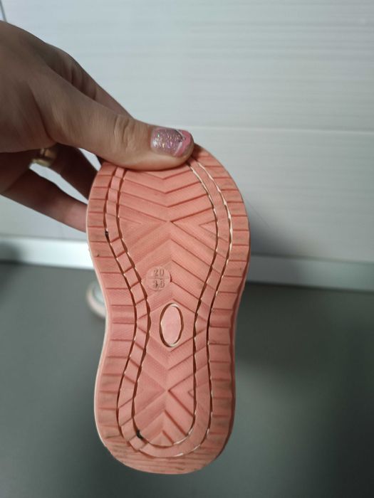 Cizmulițe fetițe Nr 20 in stare perfecta