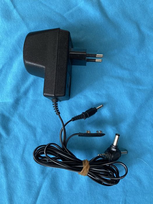 Alunentator 3v 4.5v 6v 7.5v 9v 12v