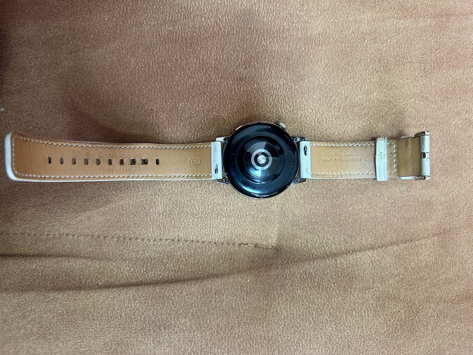 Smart часовник Huawei GT3