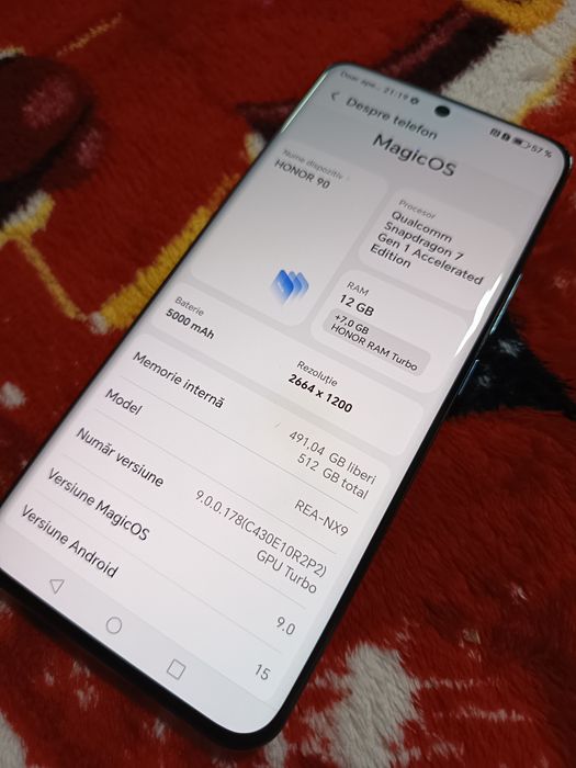 Honor 90  512+12+7 GB RAM