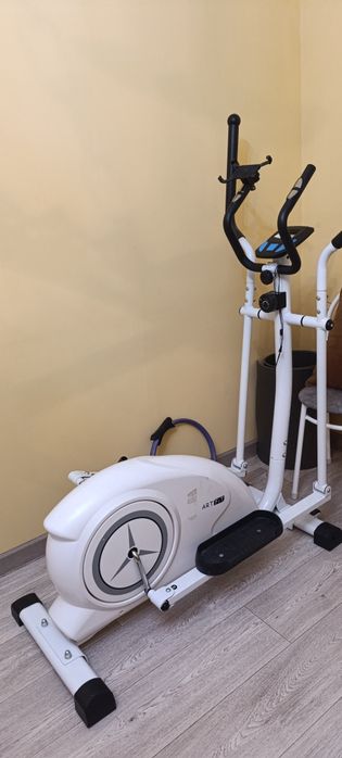 Элиптический тренажер