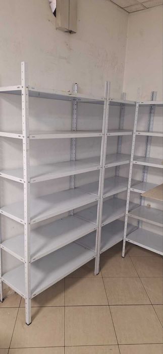 Обзавеждане за магазин