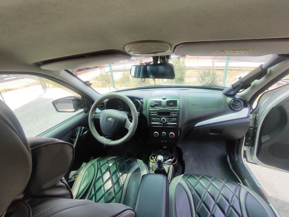 Продается лада гранта кросс полный фул,2020г пробег 58000, 1,6-106л.с