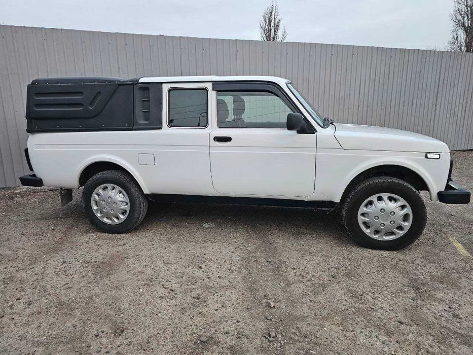 LADA Нива Пикап 2018