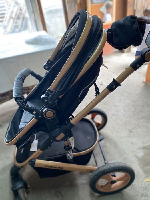 Продам коляску с автолюлькой