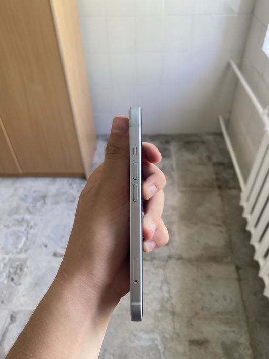 Продам айфон 15 в идеале