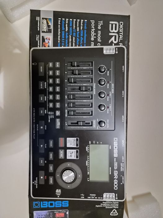 Vand  Boss BR 800 digital portabil