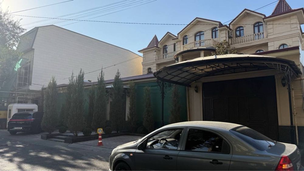 Яккасарай | Мирабад авеню - Сдается в аренду Учаток/Евро офис 2000м2