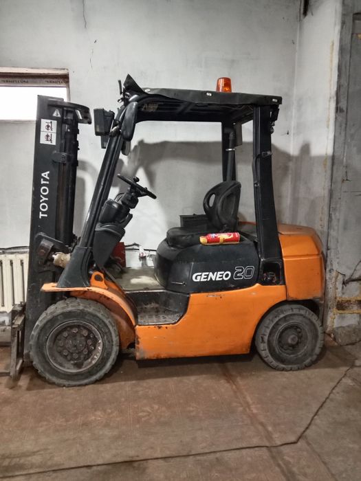 Кара Тойота сатылады