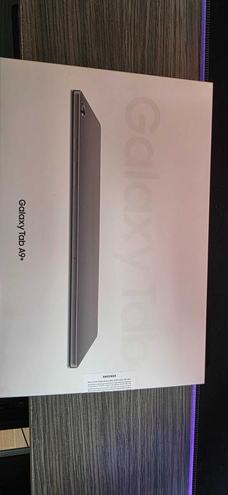 Продавам Samsung Galaxy Tab S9+