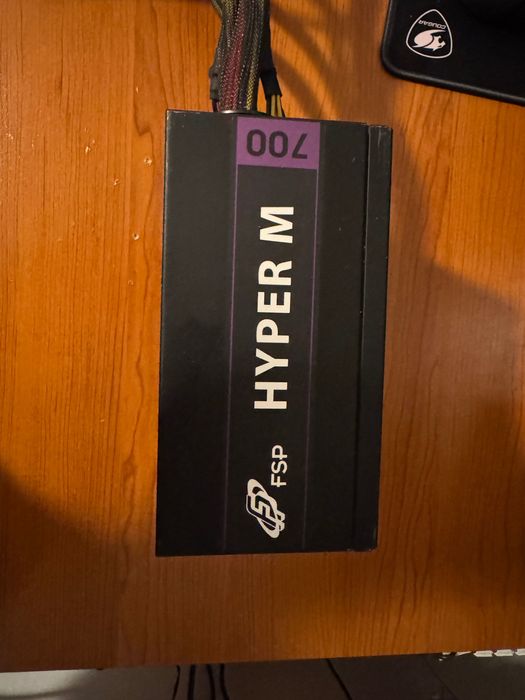 Захранване Hyper 700w полу модулно