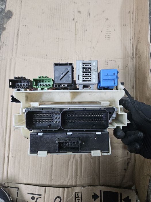 Части за БМВ Е90