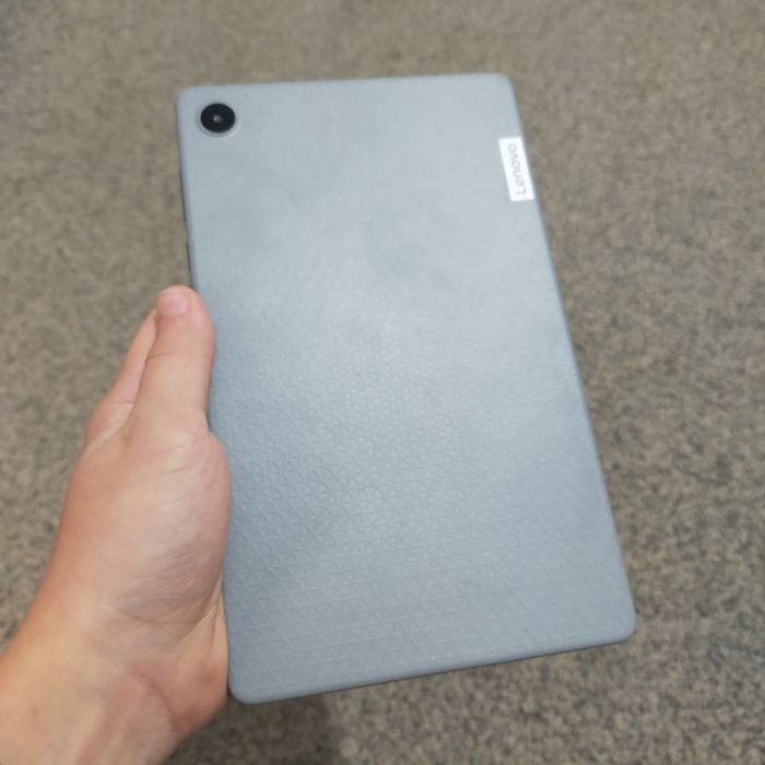 Tabletă Lenovo ca noua, folosită extrem de puțin