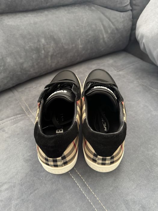 Кроссовки Burberry