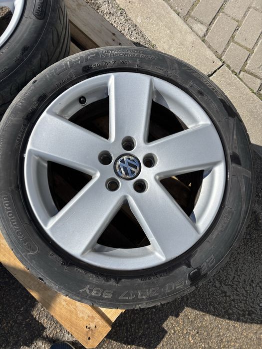 Джанти с гуми 5x112 R17