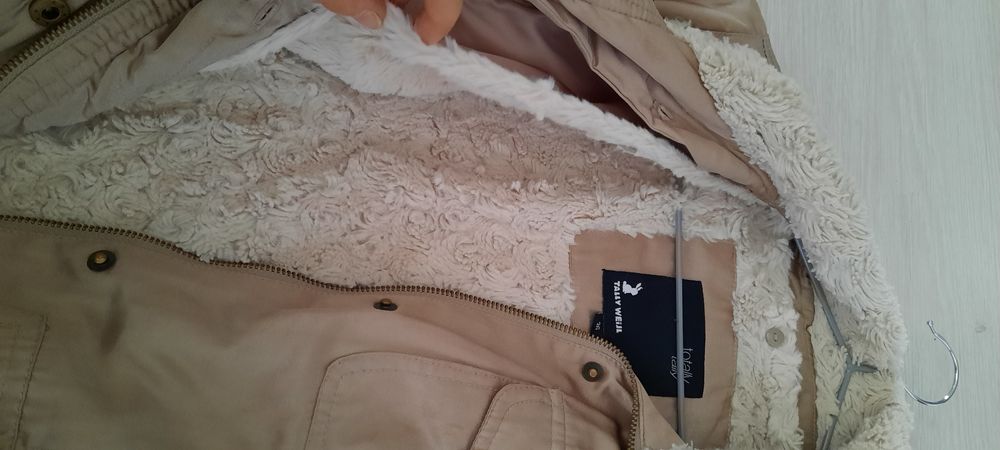 Geaca imblanita crem/bej dama S 36-38