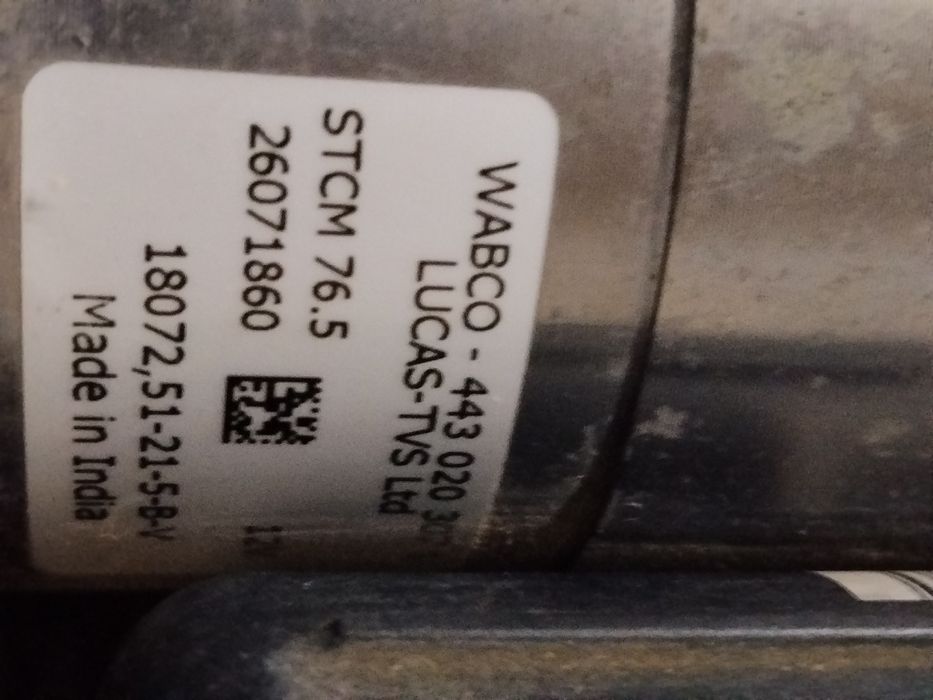 Компрессор пневмоподвески Chevrolet Tahoe/Yukon/Escalade WABCO 443020