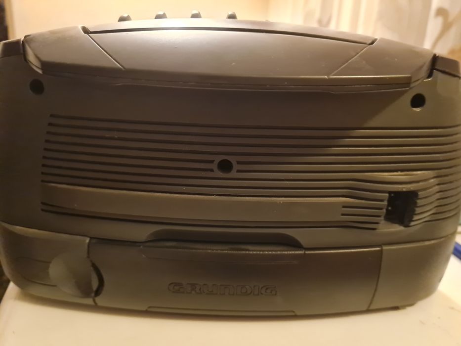 Radio grundig music boy 180
