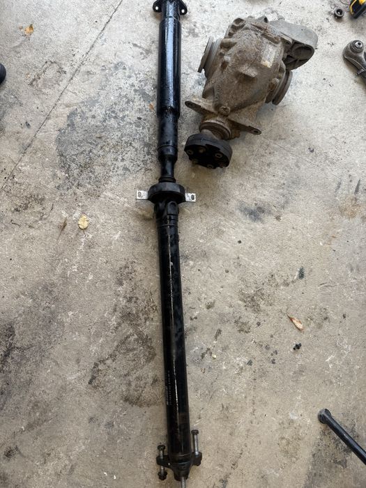 Диференциал 3.15 за е9х с полуоски и карфан