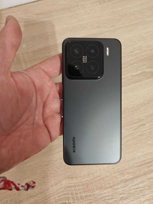 Xiaomi 15  12\512