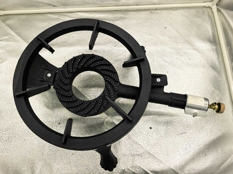 Pirostrie fonta GB23 cu 3 picioare 149 lei